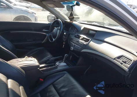 2009 Honda Accord 2.4 Ex-L z USA, uszkodzony, nr VIN 1HGCS12859A010919